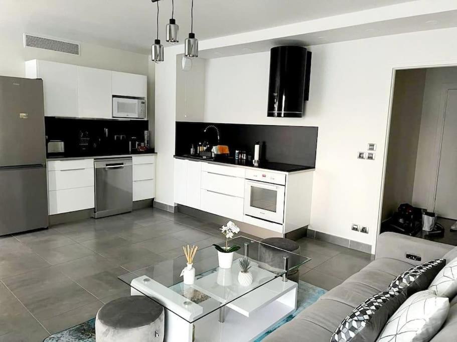 Prado Plage David - Stade Velodrome - Parc Chanot - Luxury Apartment By The Sea マルセイユ エクステリア 写真