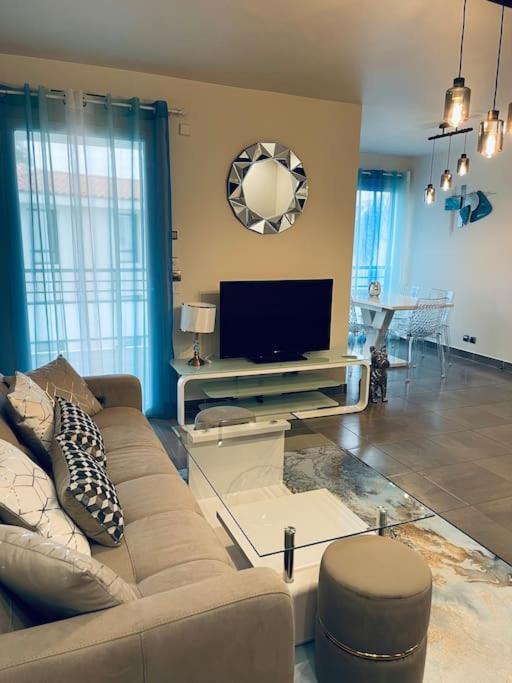 Prado Plage David - Stade Velodrome - Parc Chanot - Luxury Apartment By The Sea マルセイユ エクステリア 写真