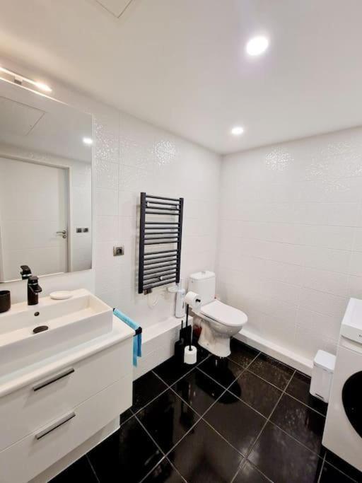 Prado Plage David - Stade Velodrome - Parc Chanot - Luxury Apartment By The Sea マルセイユ エクステリア 写真